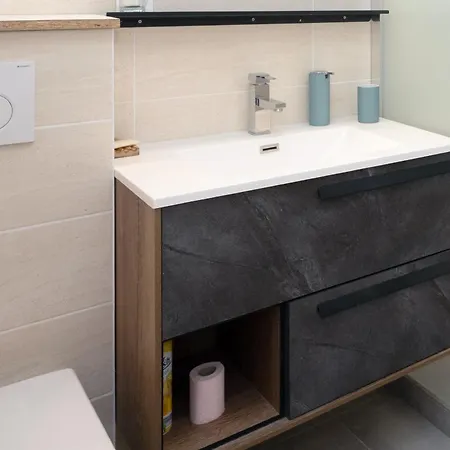 L'alt-aillon Apartment *